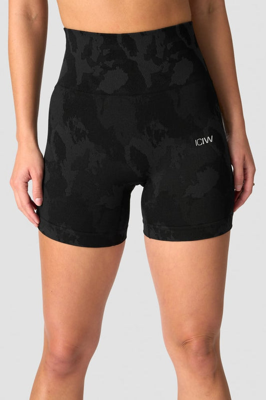 camo seamless shorts black