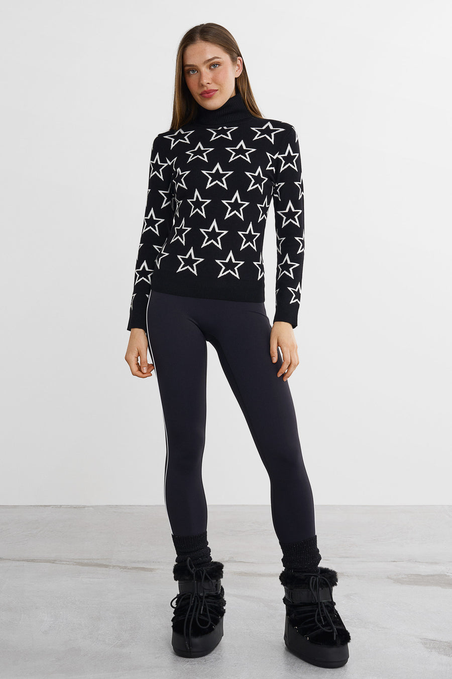 Skistar Sweater · Black/White