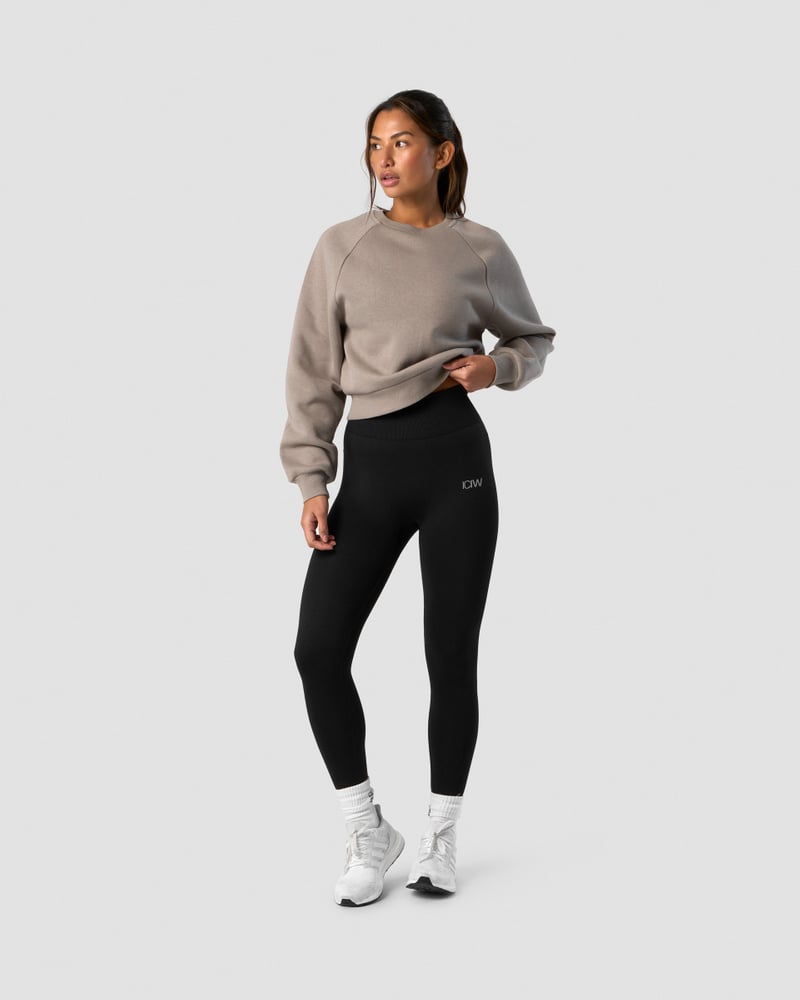 everyday cropped crewneck greige