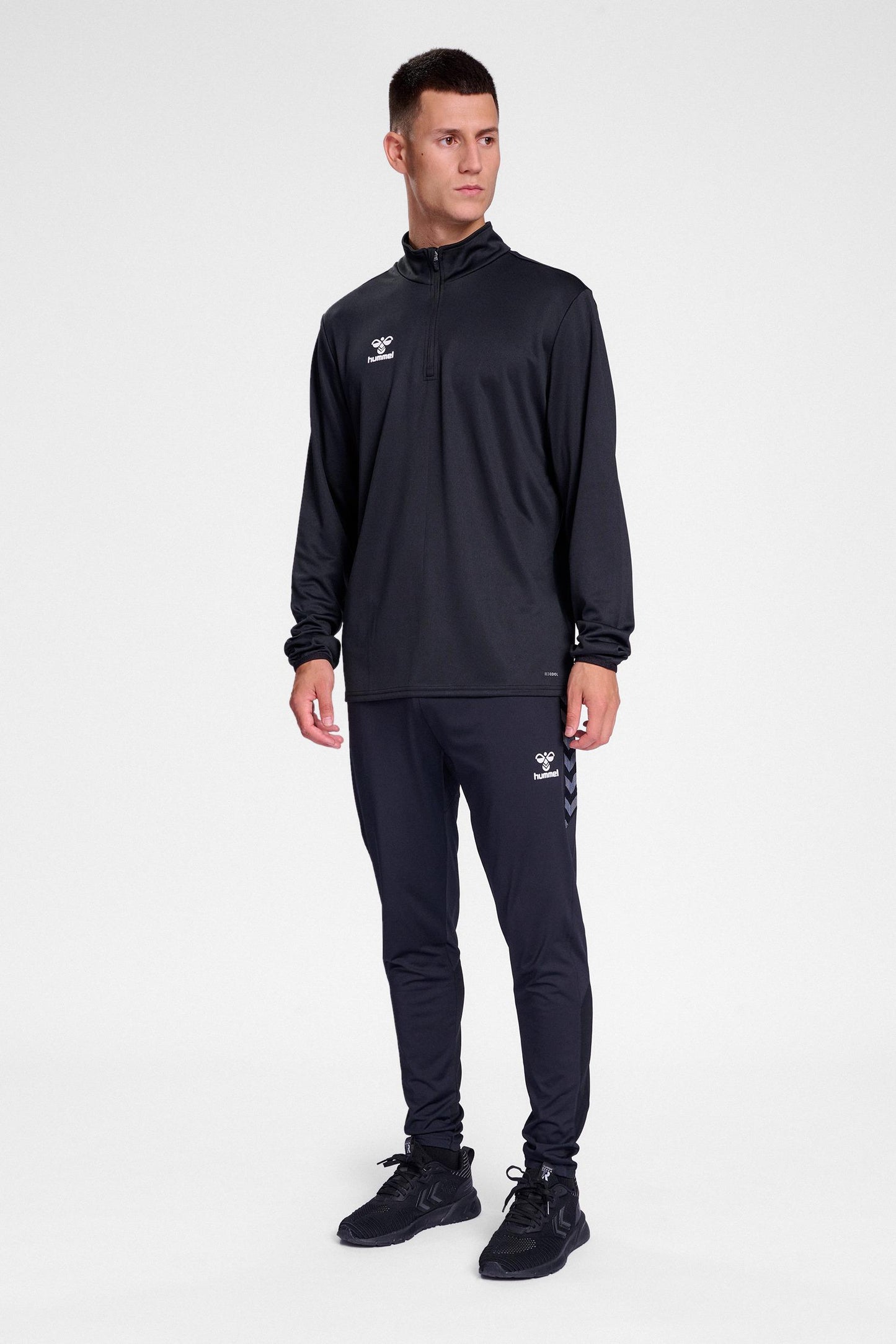 HUMMEL - Hmlessential Half-zip - Black