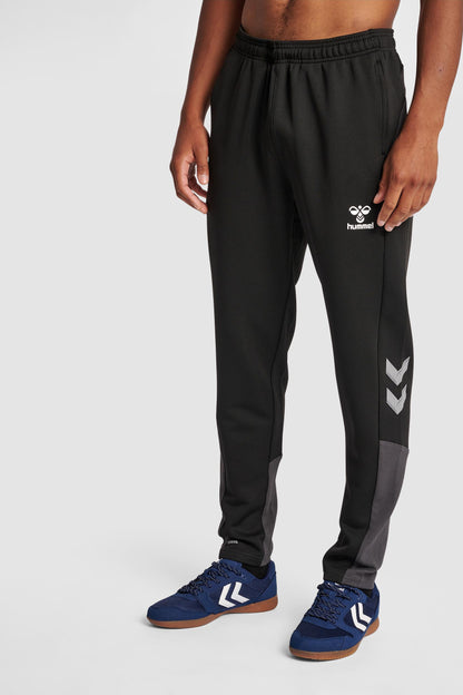 HUMMEL - Hmllead Football Pants - Black