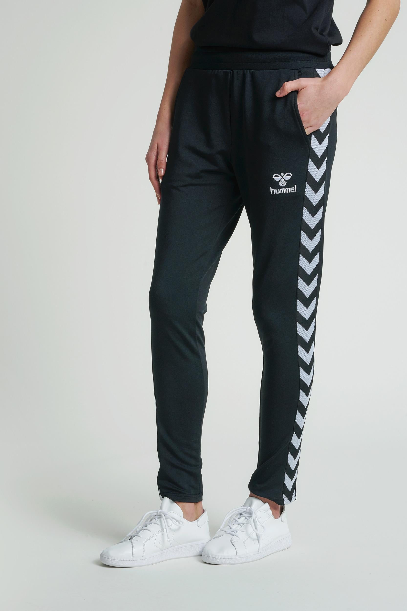 HUMMEL - Hmlnelly 2.0 Tapered Pants - Black