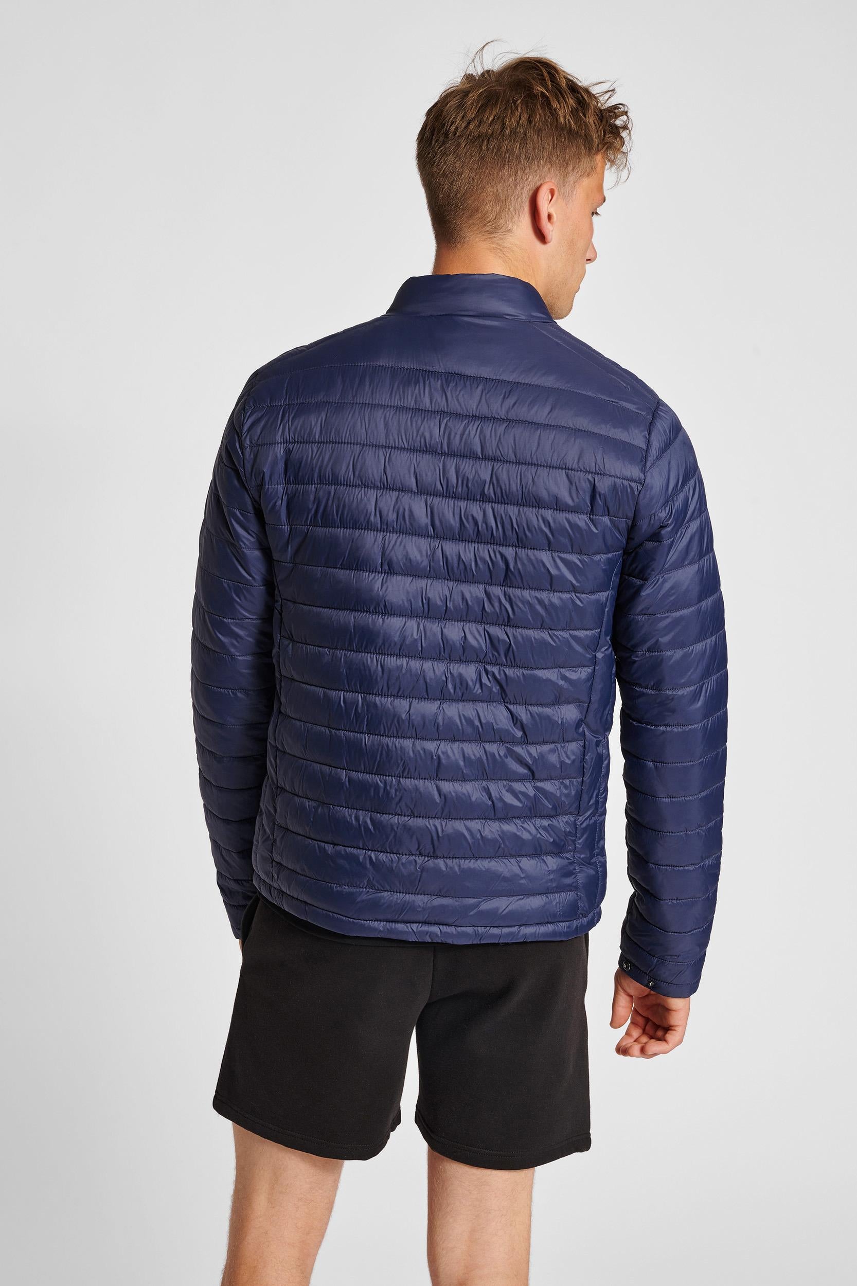 HUMMEL - Hmlred Quilted Jacket - Marine