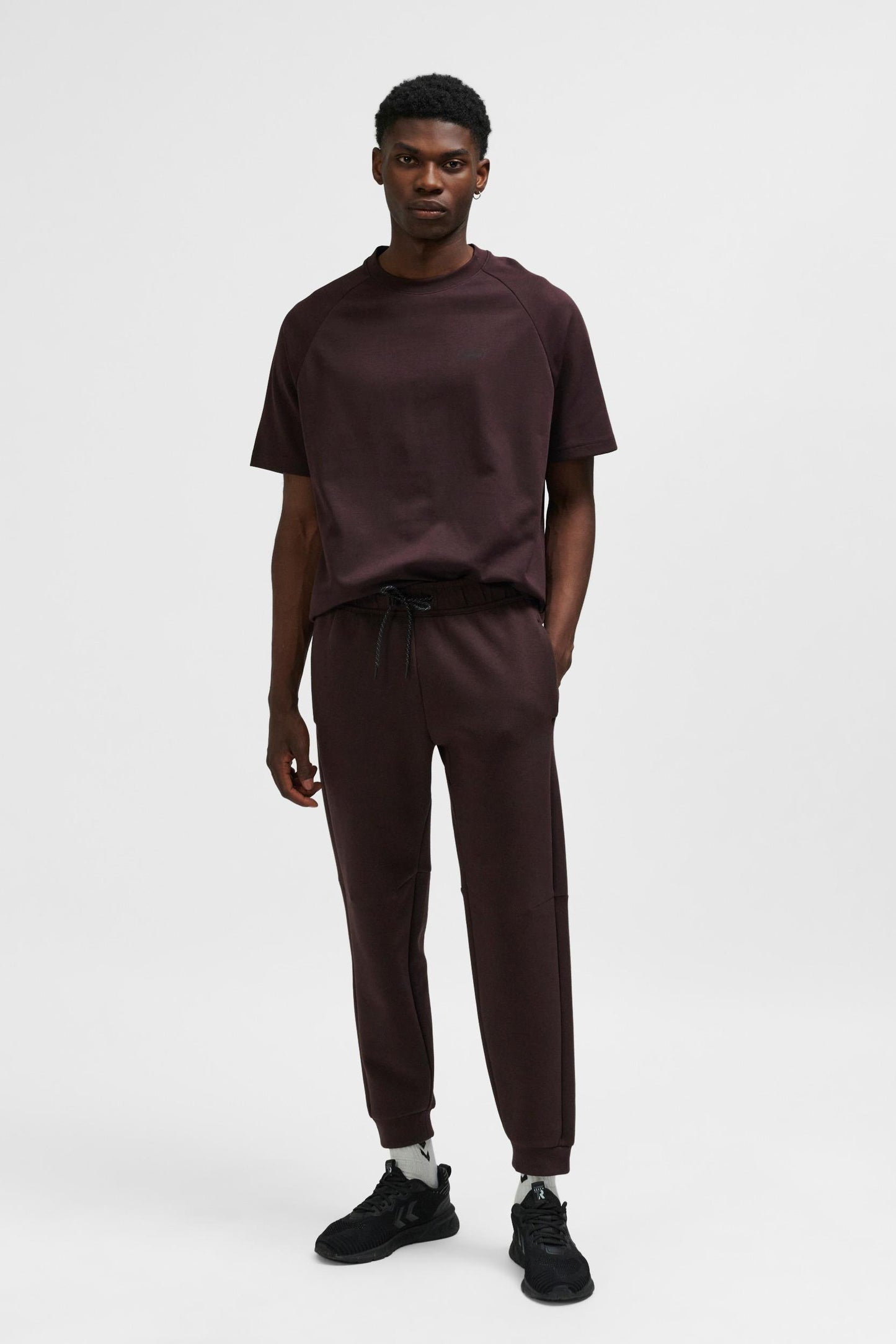 HUMMEL - Hmltech Fleece Regular Pants - Chocolate Plum