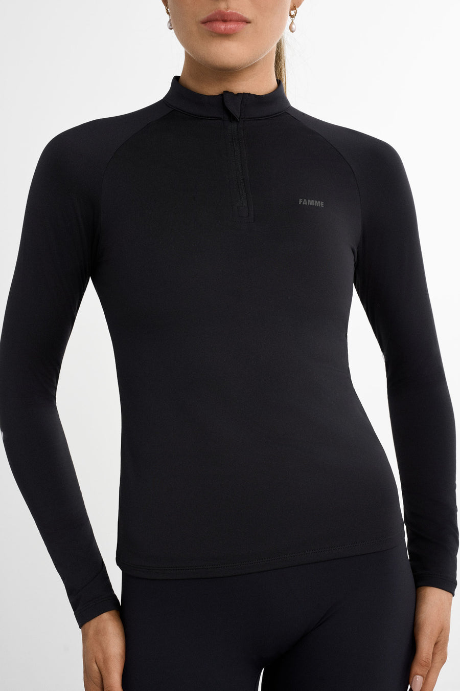 Thermal Essential Long Sleeve · Black